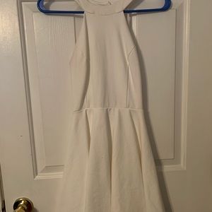 Lulu’s White Dress